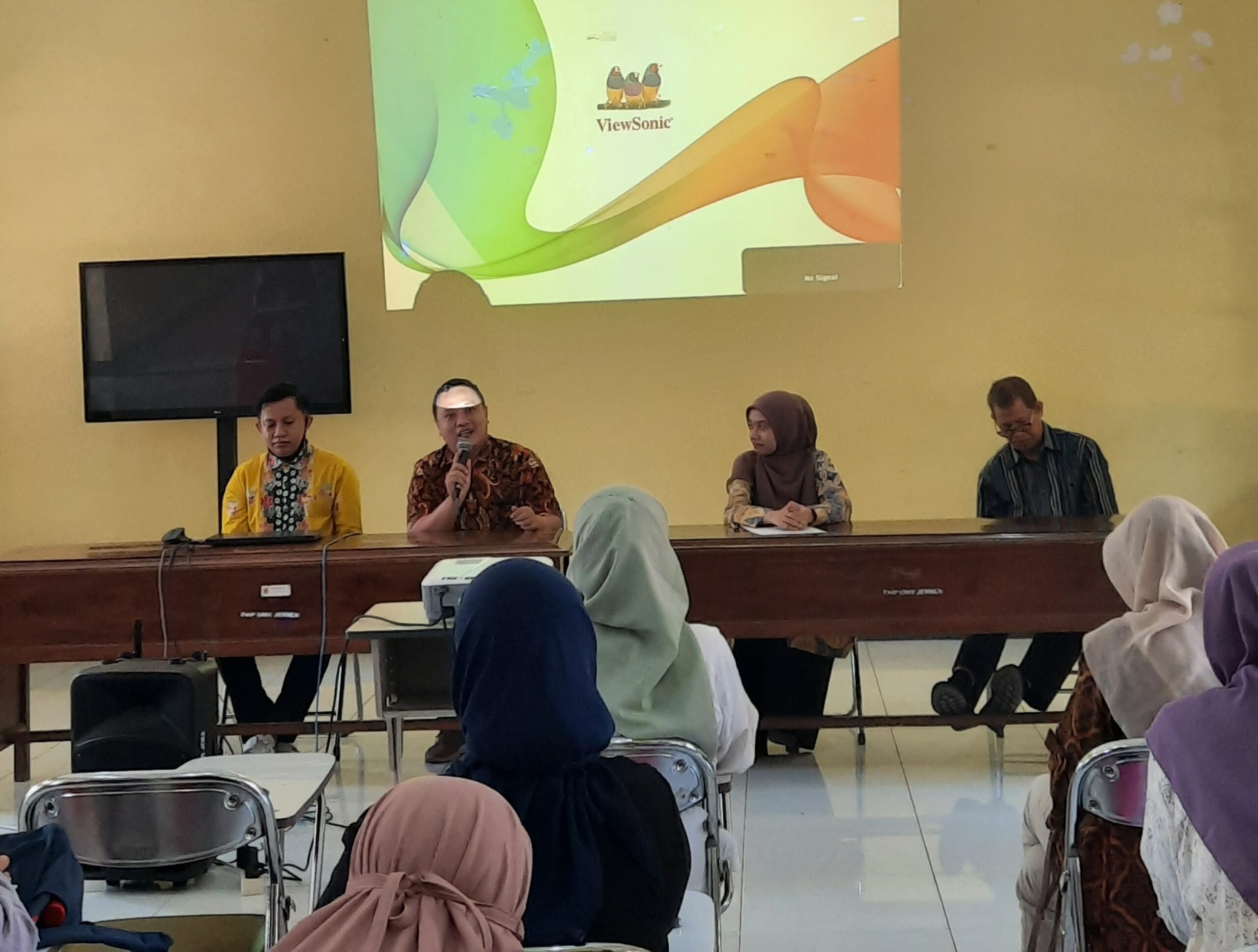 Rapat Persiapan Tahun Ajaran Baru 2024/2025 SD Labschool FKIP Universitas Jember