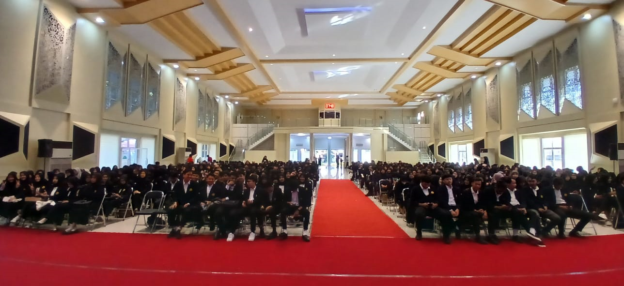 Lab KK-PLP FKIP Mengadakan Pembekalan Asistensi Mengajar Reguler dan Internasional di Gedung Soetardjo