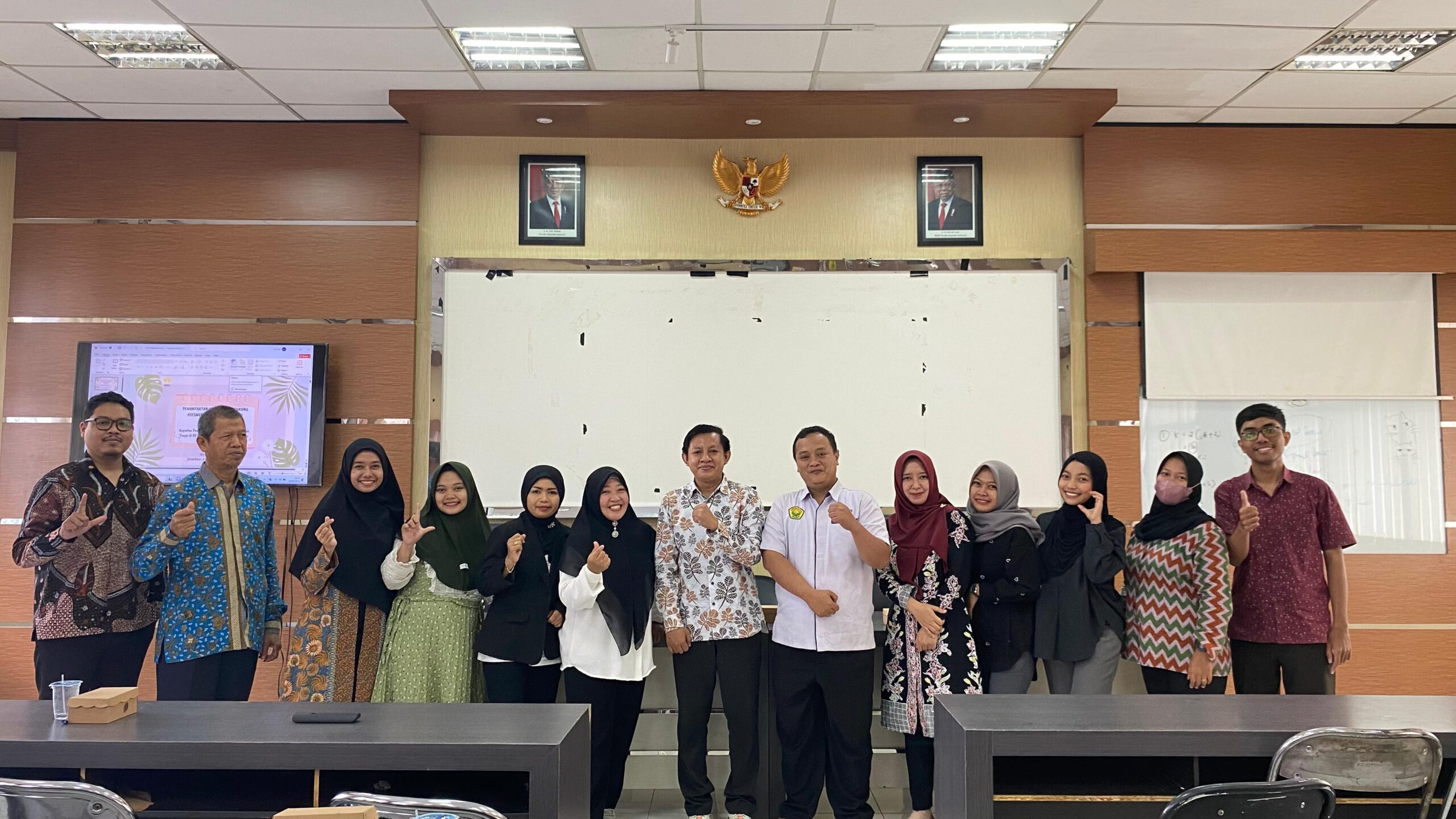 Kuliah Tamu dan Pengabdian Dosen PGSD (Universitas Nusantara PGRI Kediri)