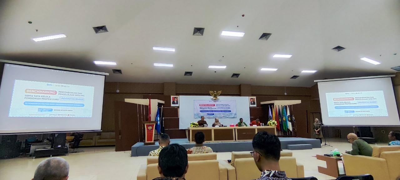 Benchmarking Program PPG FKIP UNEJ ke Badan Pedidikan Profesi Guru UNESA: Pengembangan dan Pengelolaan Web PPG