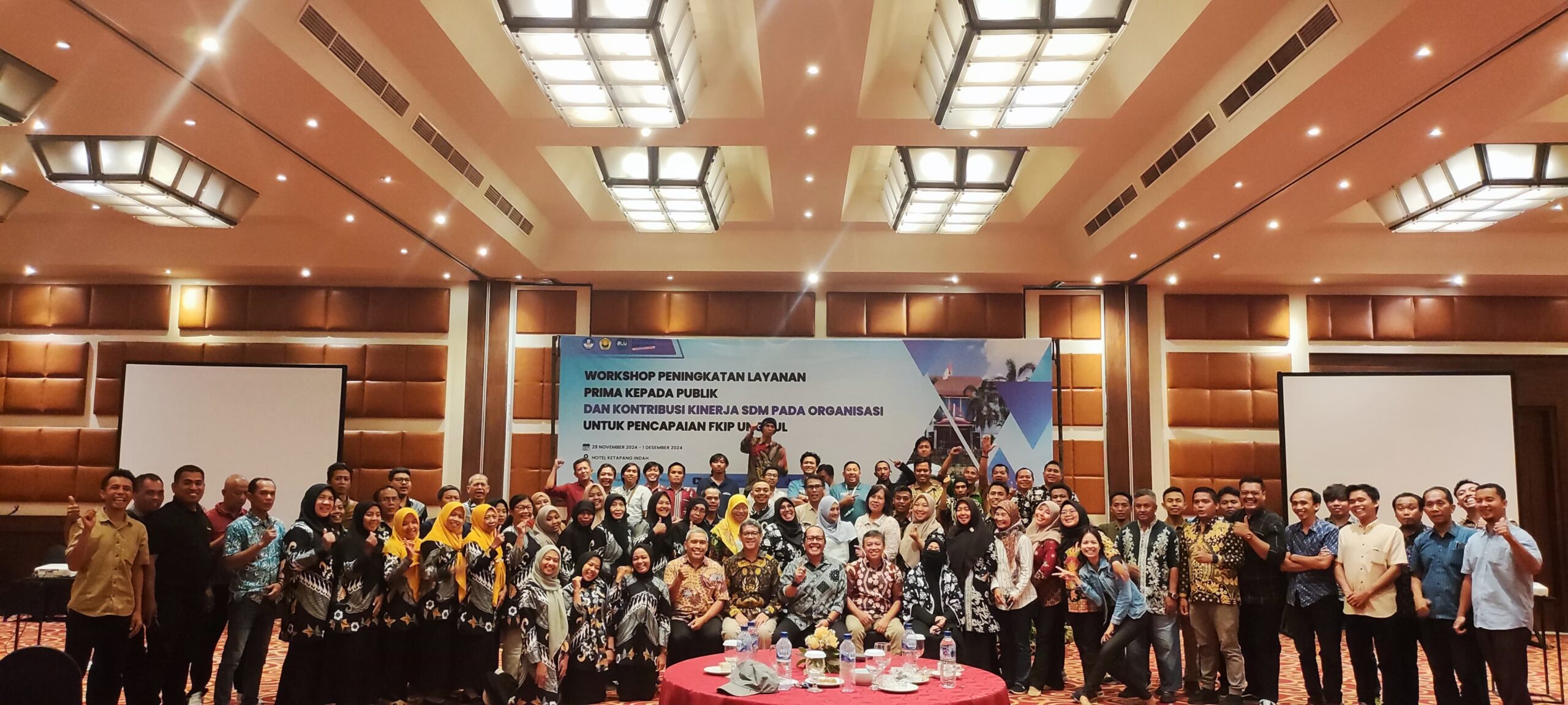 Workshop Peningkatan Layanan Prima kepada Publikdan Kontribusi Kinerja SDM pada Organisasi untuk Pencapaian FKIP Unggul