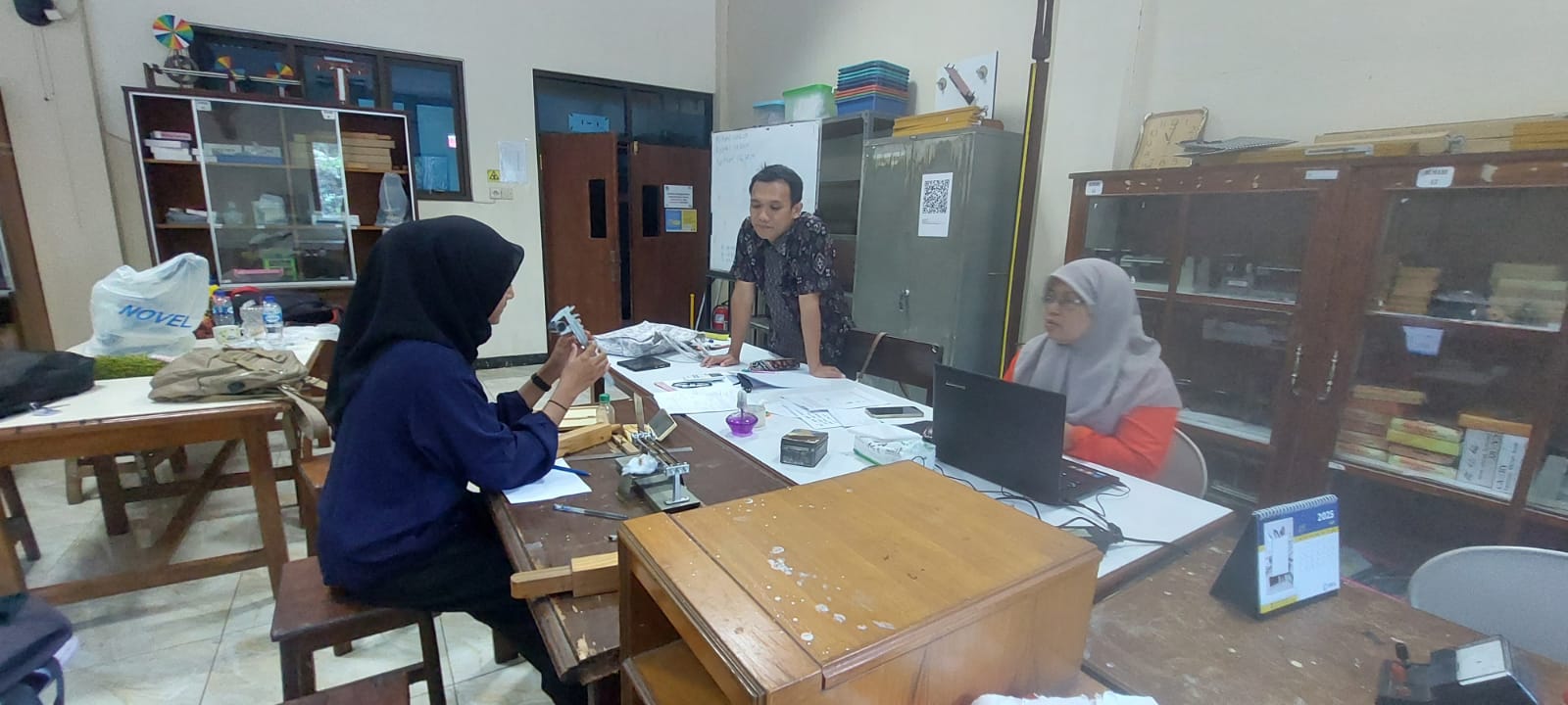 Spektrometer hadir memperlengkap laboratorium Fisika FKIP UNEJ