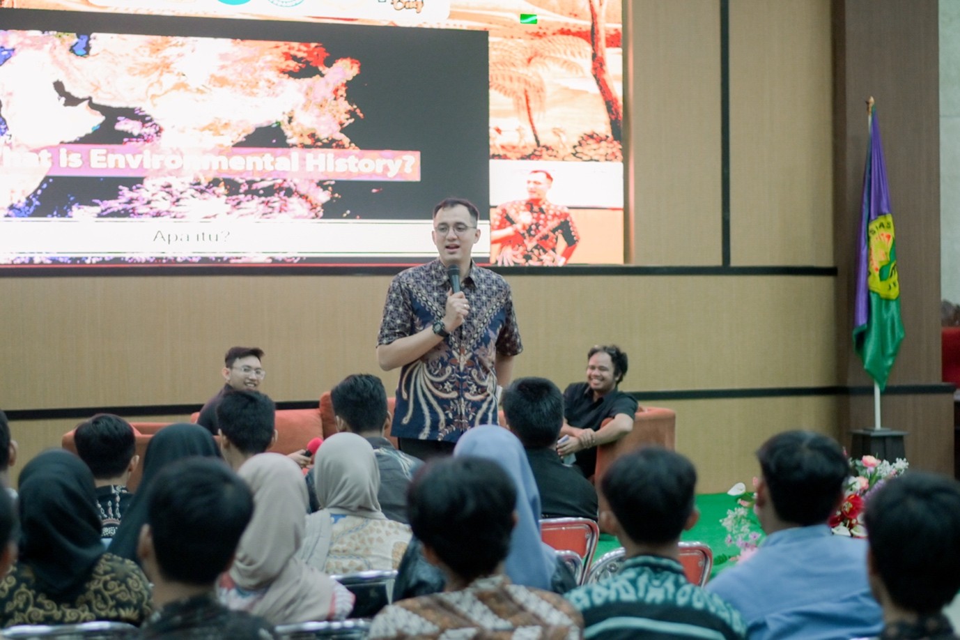 Kuliah Umum Sejarah Lingkungan: Manfaat dan Arti Penting bagi Pendidikan Sejarah
