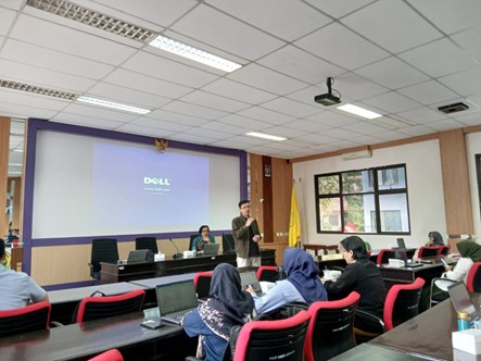 Pendampingan Proyek Uji Kompetensi Data Scientist Dosen PBSI UNEJ