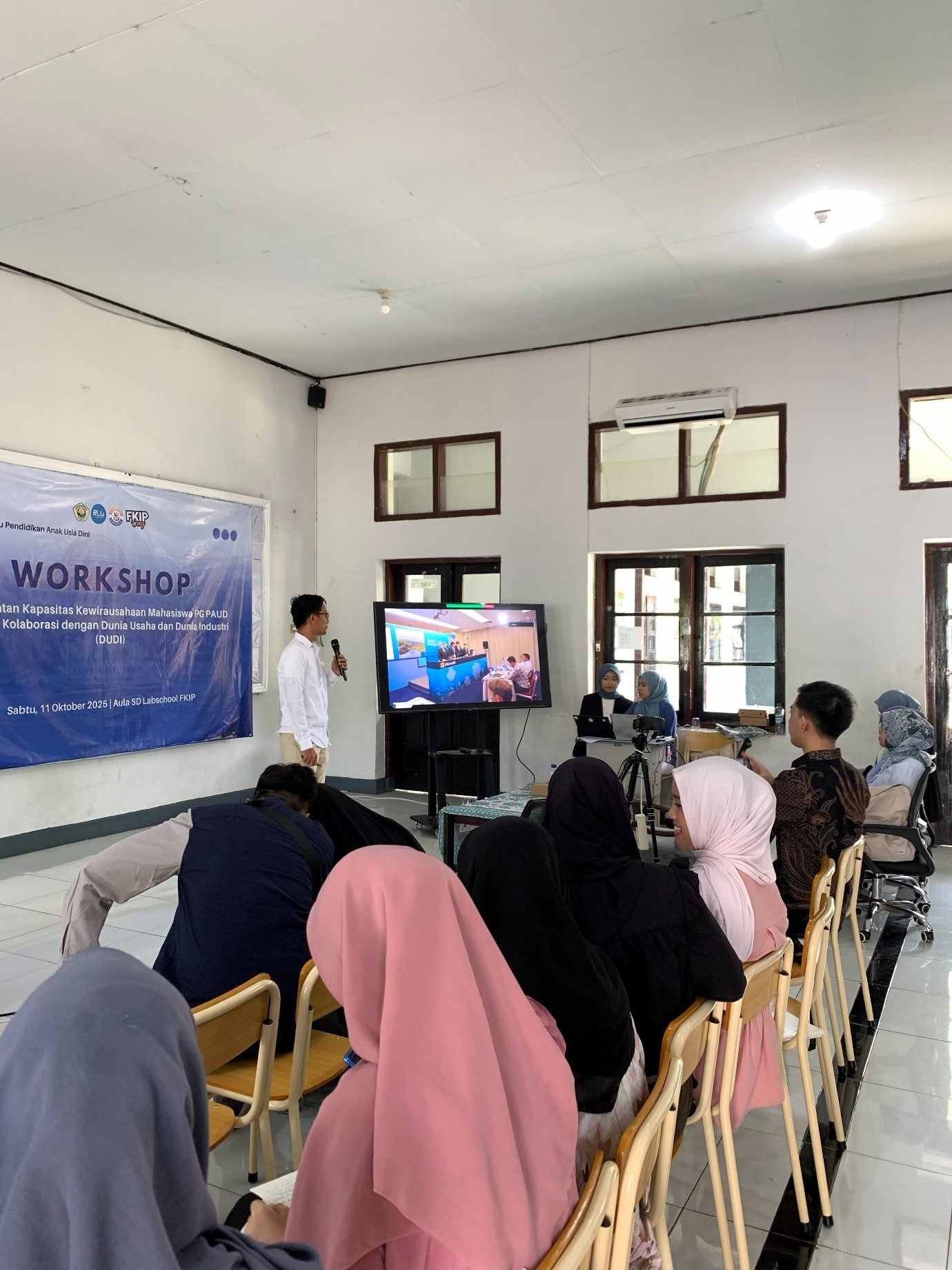 Gandeng Praktisi Industri, Prodi PG-PAUD UNEJ Kuatkan Kapasitas Kewirausahaan Mahasiswa