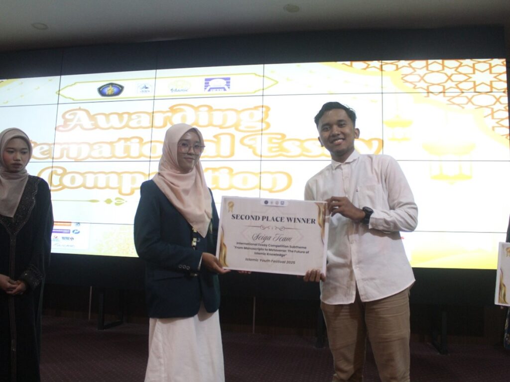 Dua Mahasiswa FKIP Universitas Jember Taklukkan Malang