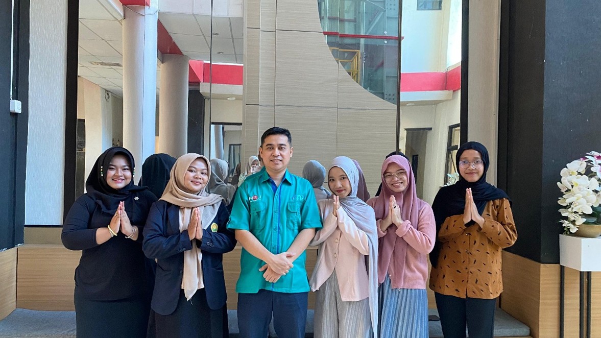 Dari Jember ke Brunei Darussalam, Mahasiswa PBSI FKIP UNEJ Wujudkan Impian Mengajar di Luar Negeri