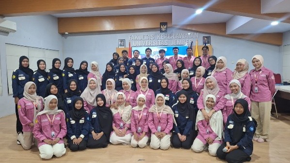 Sarasehan UKM Prisma FKIP UNEJ dan UKM Kepenulisan FKEP UNEJ 2026: Bangun Sinergi Lewat Diskusi dan Kebersamaan