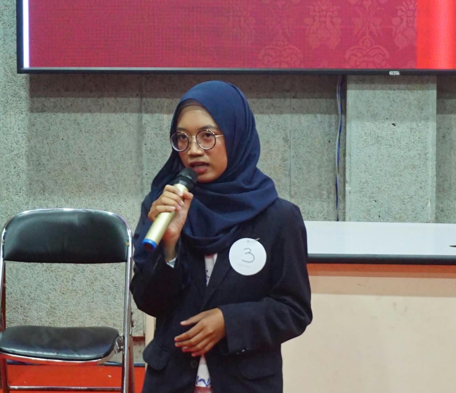 AULIA JIHAN FADILAH 2