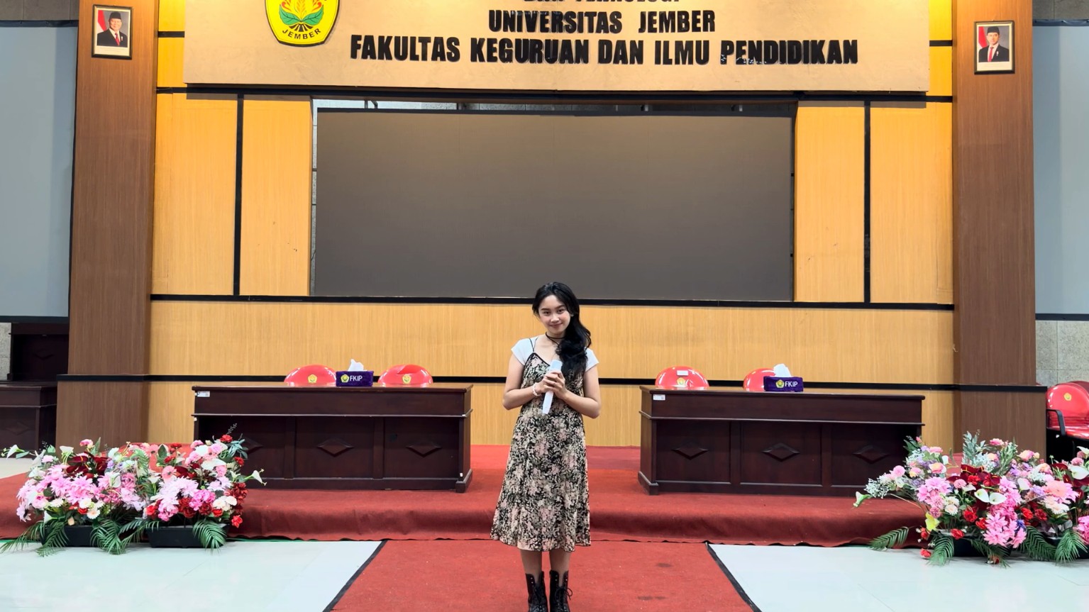 FORKOM-LOMBA MENYANYI SOLO